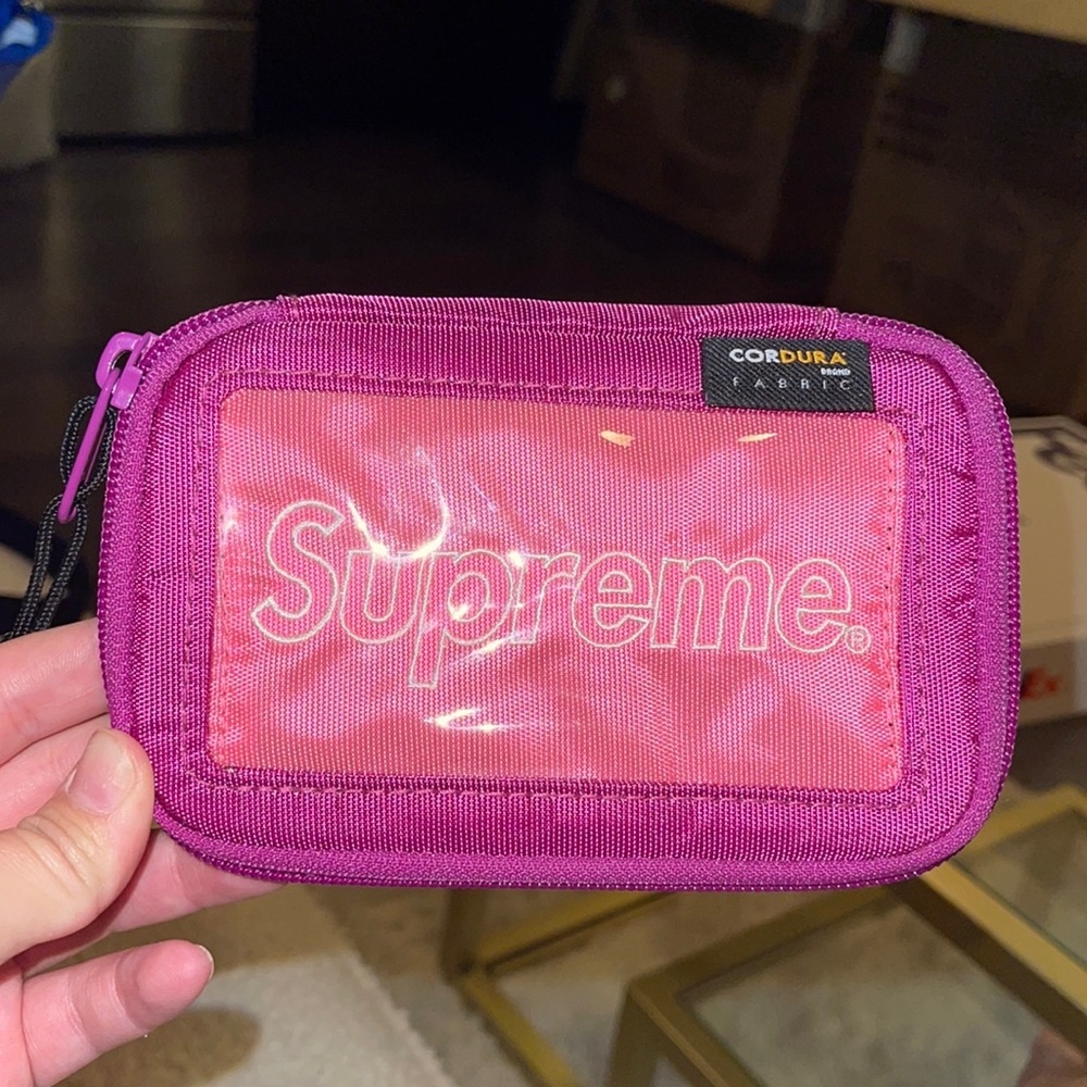 Supreme wallet